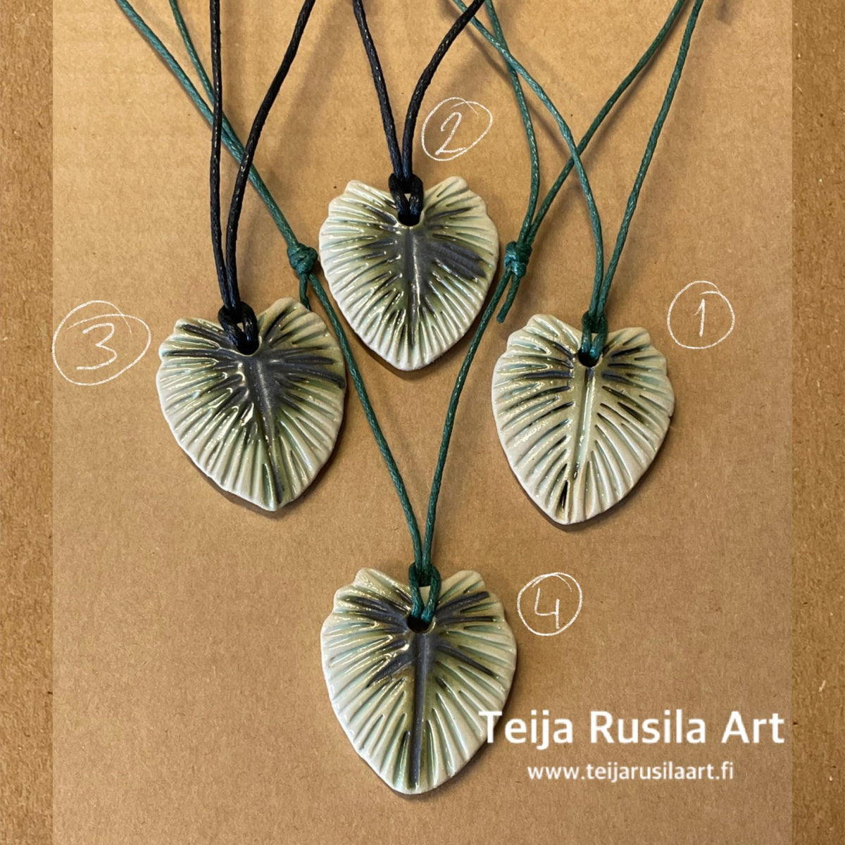 Teija Rusila Art | Lehdykkä kaulakoru